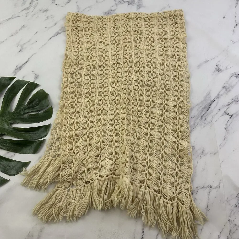 Vintage 70s Crochet Knit Wrap Scarf Cream Beige Fringe Trim Boho Cottage Shawl